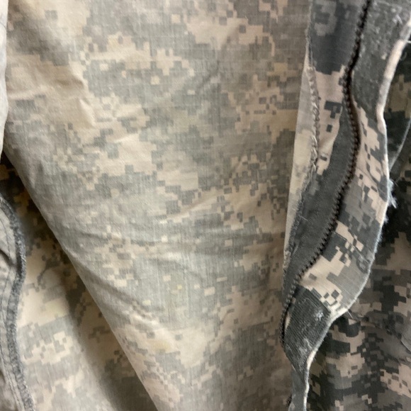 Army Digital Desert Camouflage Medium Regular Coat - Picture 10 of 11